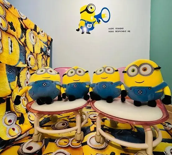 Minion\'S World - Arte Cheras Kl